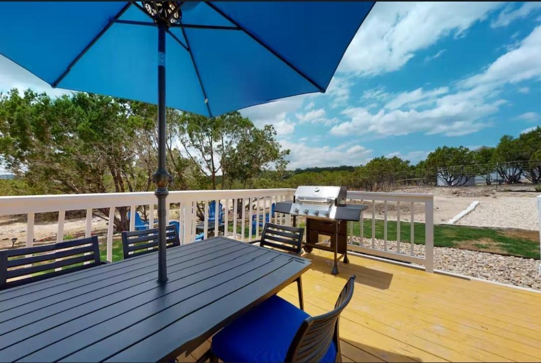 Blue Oasis In The Hill Country Ξενοδοχείο Kerrville Εξωτερικό φωτογραφία